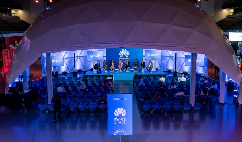 Digital with purpose 2023