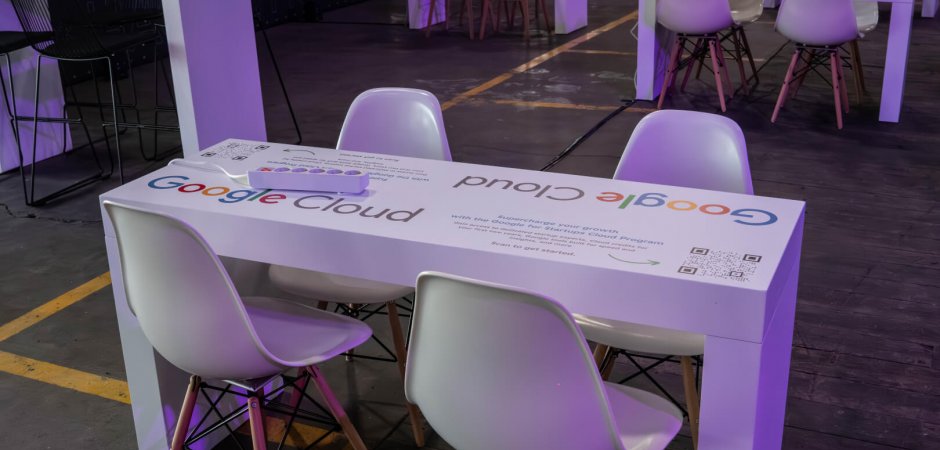 Personalização de mobiliário com vinil impresso